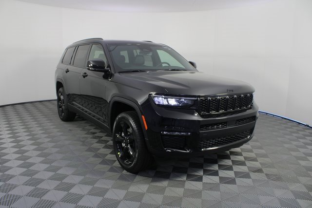 New 2025 Jeep Grand Cherokee L Limited w/ Black Appearance Package image 29