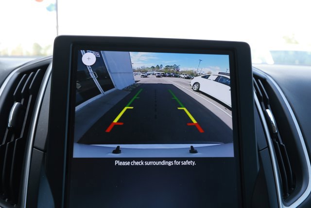 Used 2024 Ford Edge SE image 17