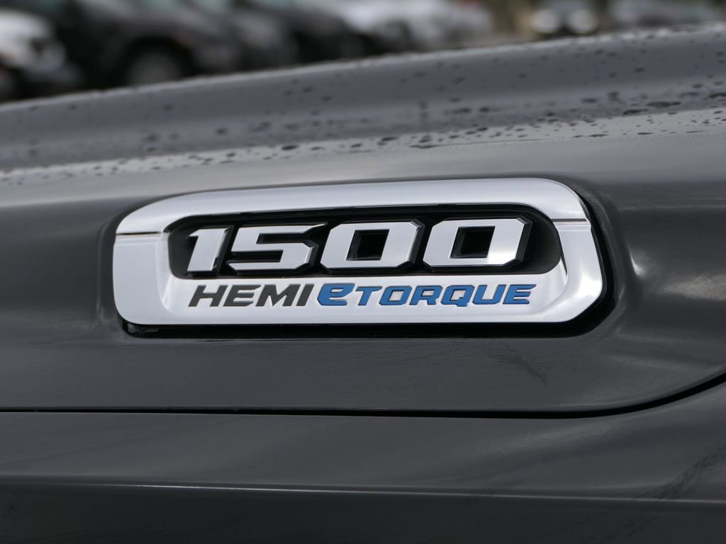Used 2023 RAM 1500 Limited image 9