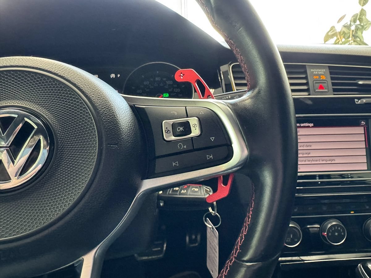 Used 2018 Volkswagen GTI S FWD image 40