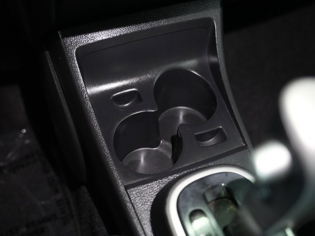 Used 2012 Nissan Versa 1.8 S image 20