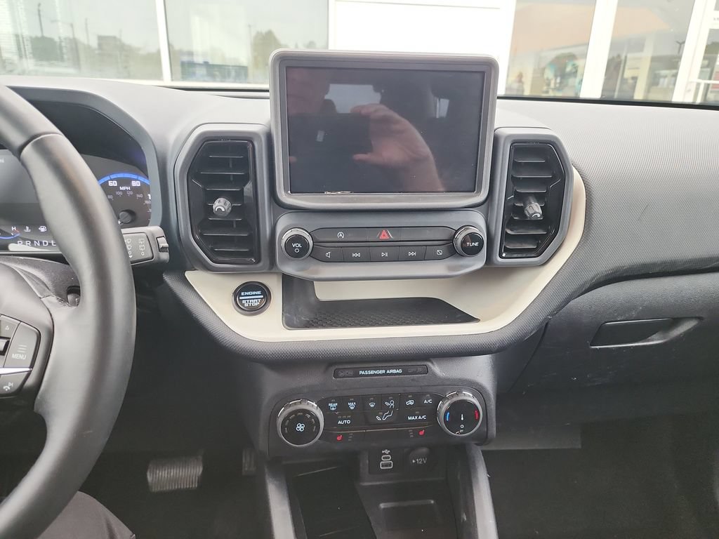 Used 2024 Ford Bronco Sport Heritage w/ Heritage Convenience Package AWD/4WD image 19