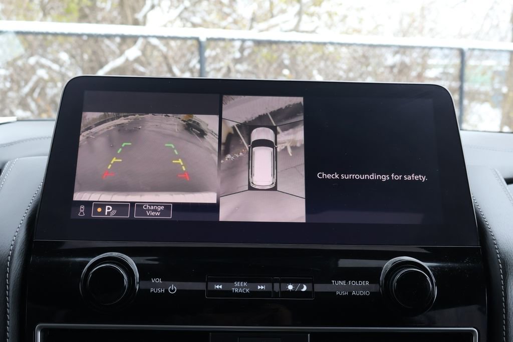 Used 2024 INFINITI QX80 Luxe image 17