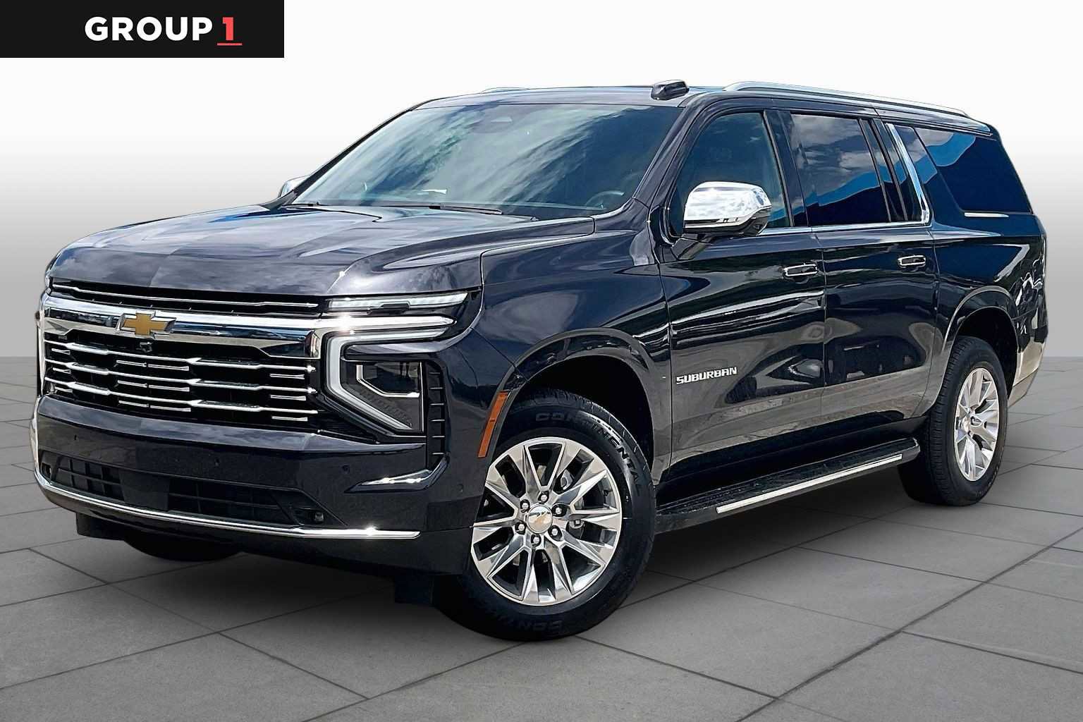 Used 2025 Chevrolet Suburban Premier RWD image 1