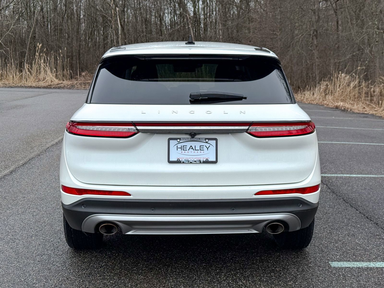 Used 2024 Lincoln Corsair AWD w/ Equipment Group 101A image 5