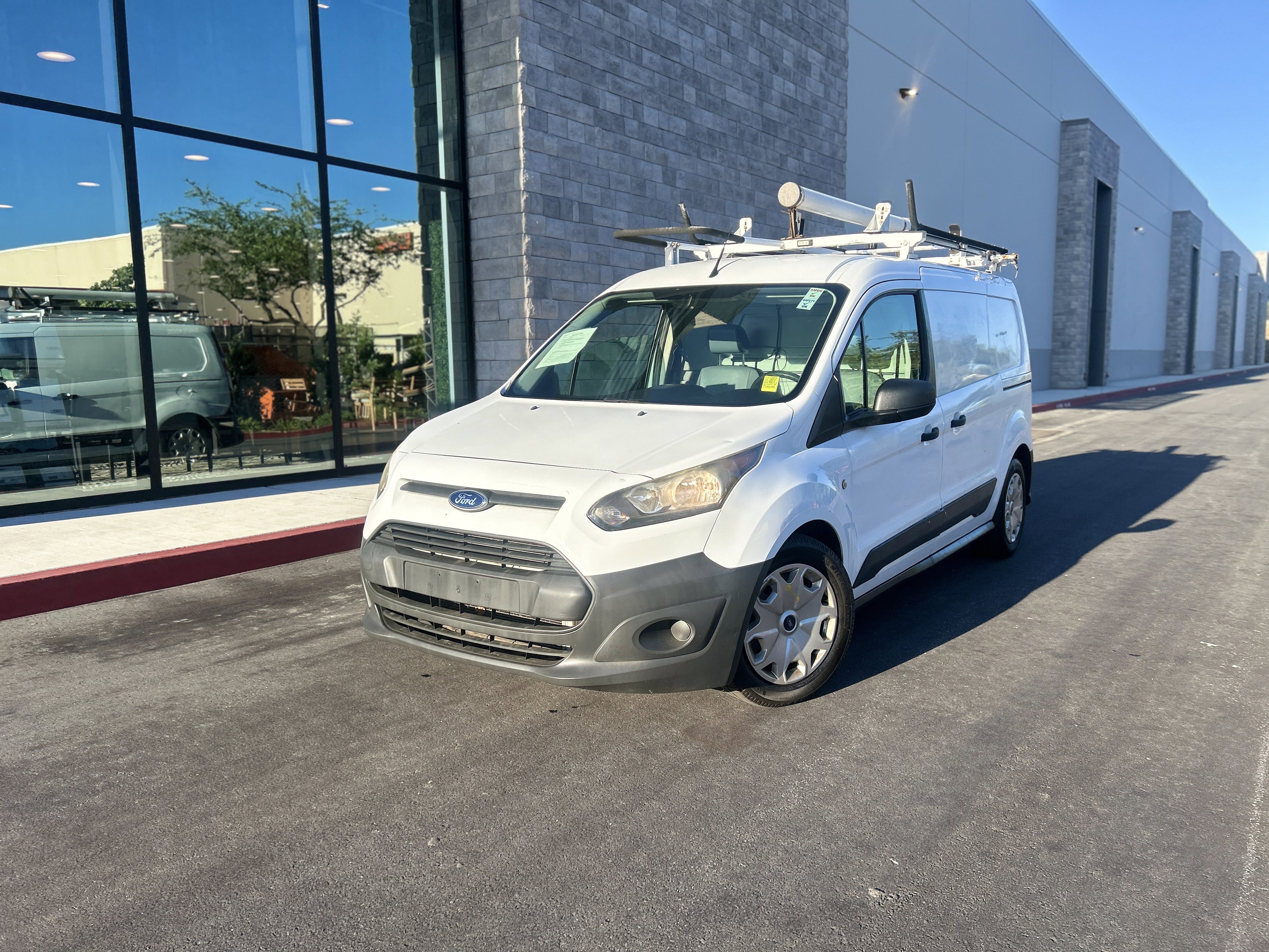 Used 2015 Ford Transit Connect XL FWD image 2