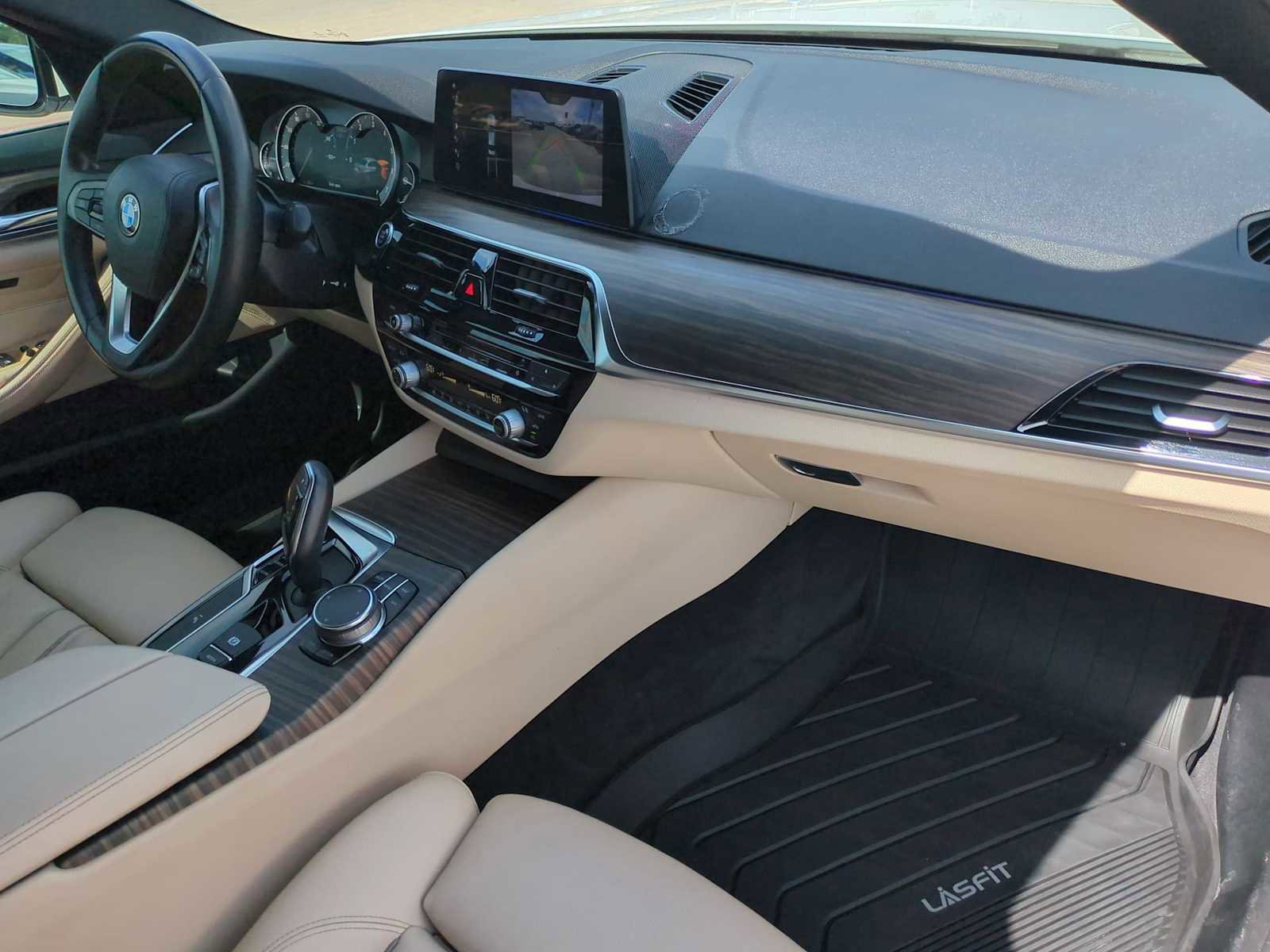 Used 2018 BMW 530i w/ Premium Package RWD image 28