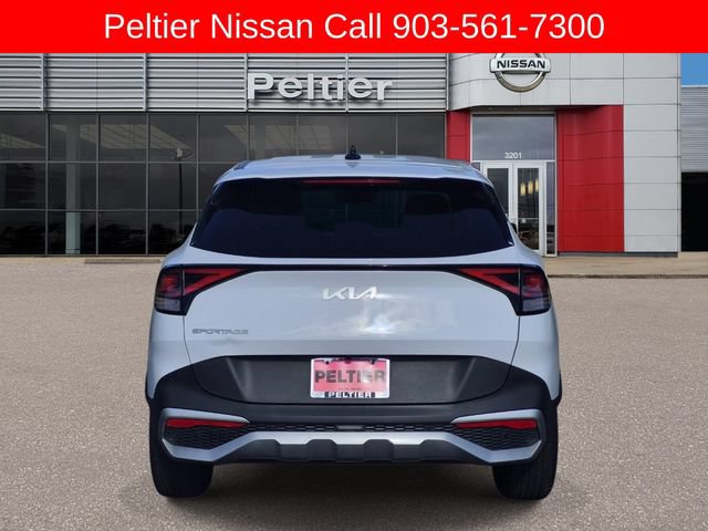 Used 2024 Kia Sportage EX FWD image 5