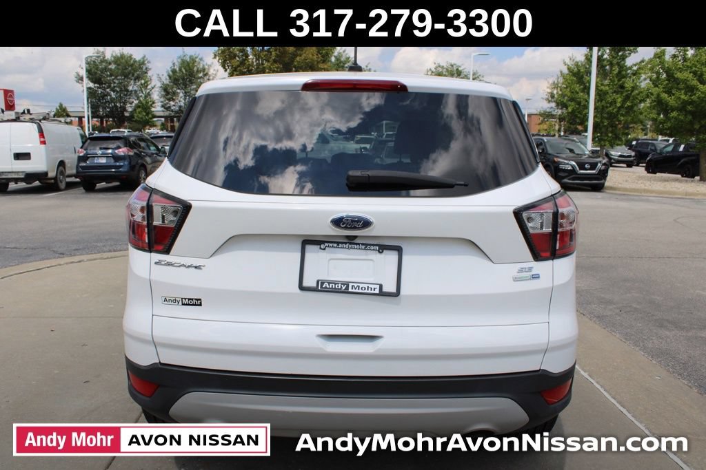 Used 2017 Ford Escape SE AWD/4WD image 8