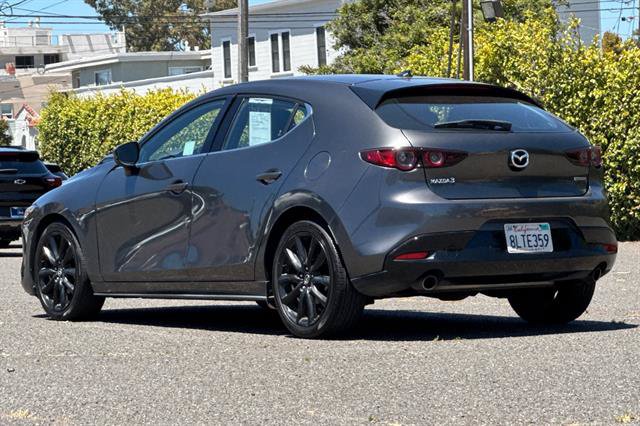 Used 2019 MAZDA MAZDA3 Hatchback w/ Premium Package FWD image 5