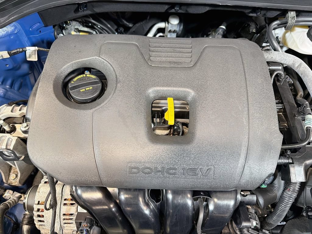 Used 2020 Hyundai Elantra SE FWD image 27