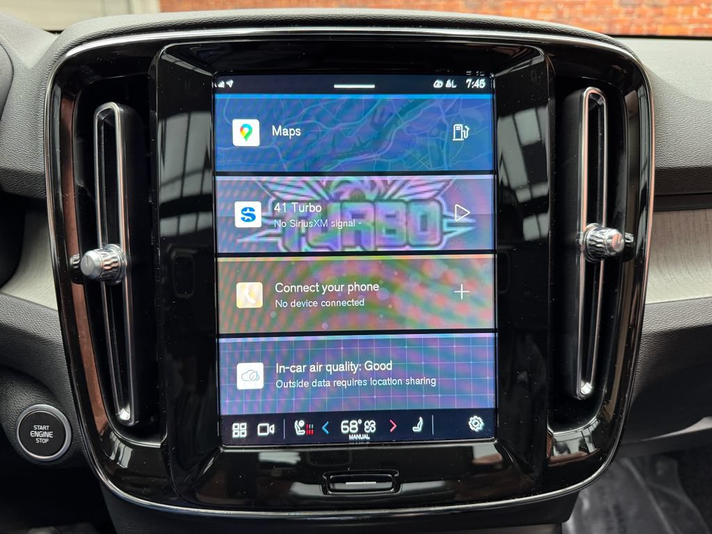 Used 2024 Volvo XC40 B5 Plus AWD/4WD image 20