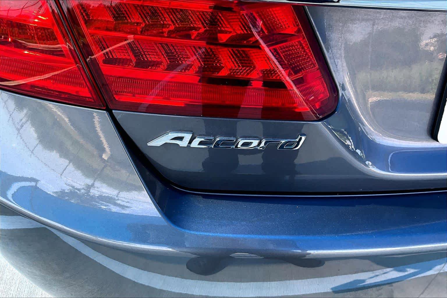 Used 2014 Honda Accord EX-L image 9