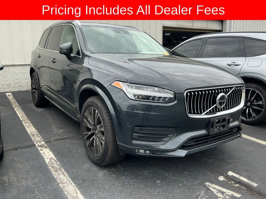 Used 2021 Volvo XC90 T5 Momentum w/ Advanced Package AWD/4WD image 4