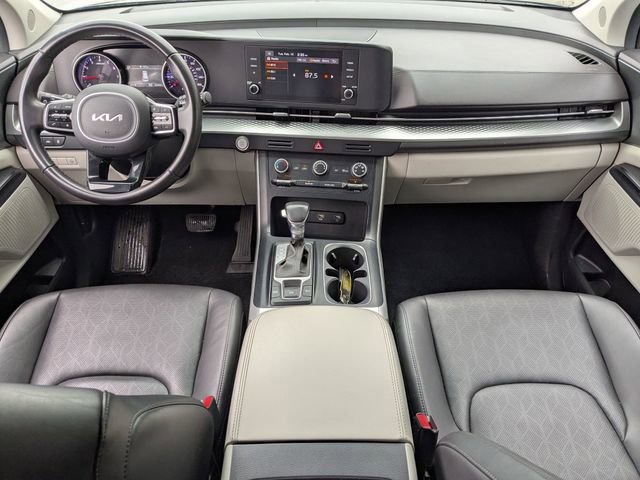 Used 2024 Kia Carnival LX image 21