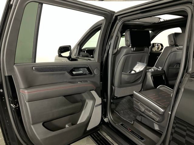 New 2026 GMC Yukon XL AT4 Ultimate AWD/4WD image 33
