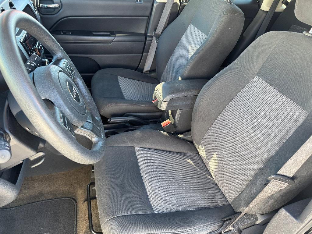 Used 2014 Jeep Patriot Sport w/ Power Value Group FWD image 11