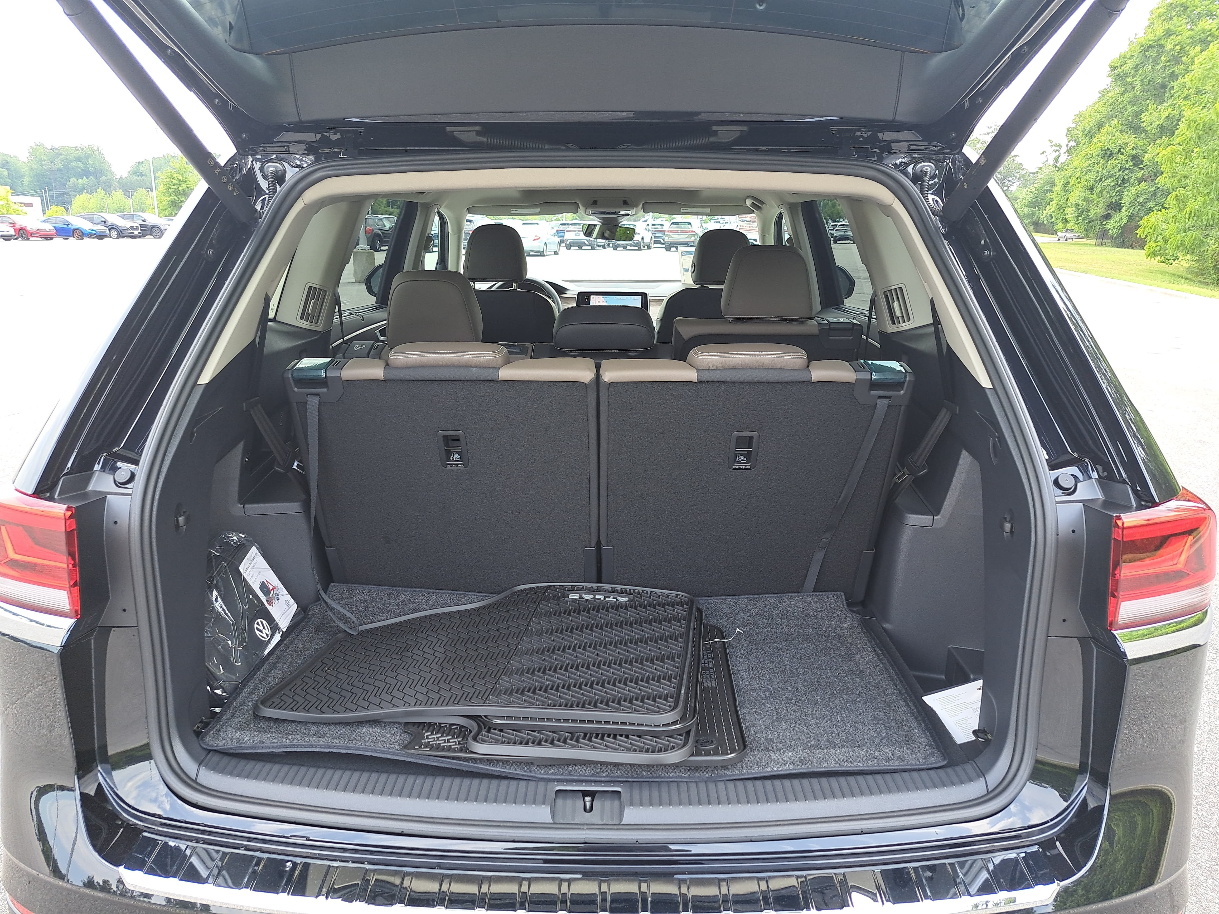 New 2026 Volkswagen Atlas SEL AWD/4WD image 13