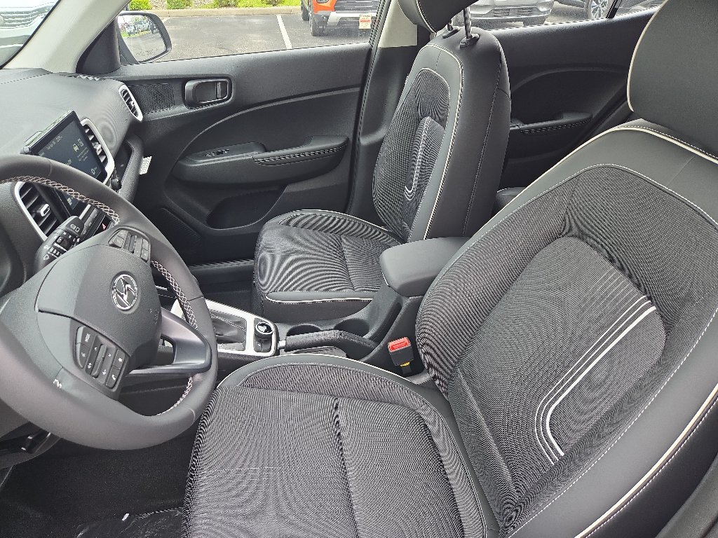 New 2026 Hyundai Venue SEL FWD image 20
