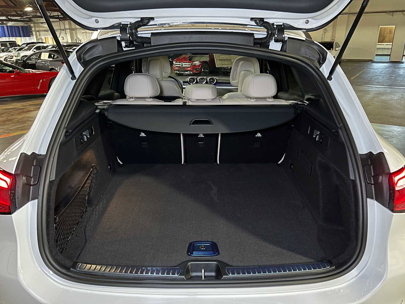New 2025 Mercedes-Benz GLC 300 4MATIC image 15