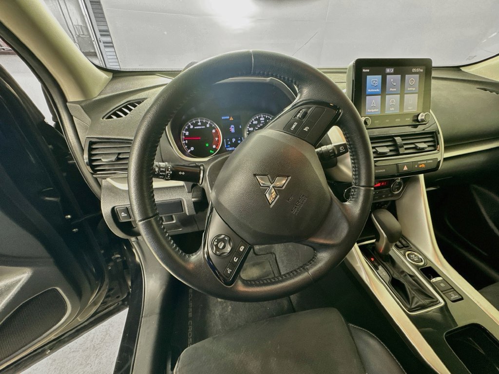 Used 2022 Mitsubishi Eclipse Cross SE AWD/4WD image 12
