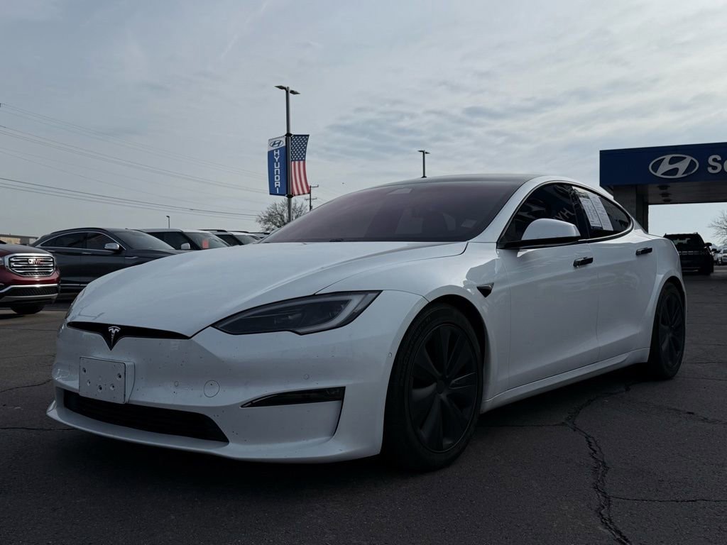 Used 2022 Tesla Model S image 3