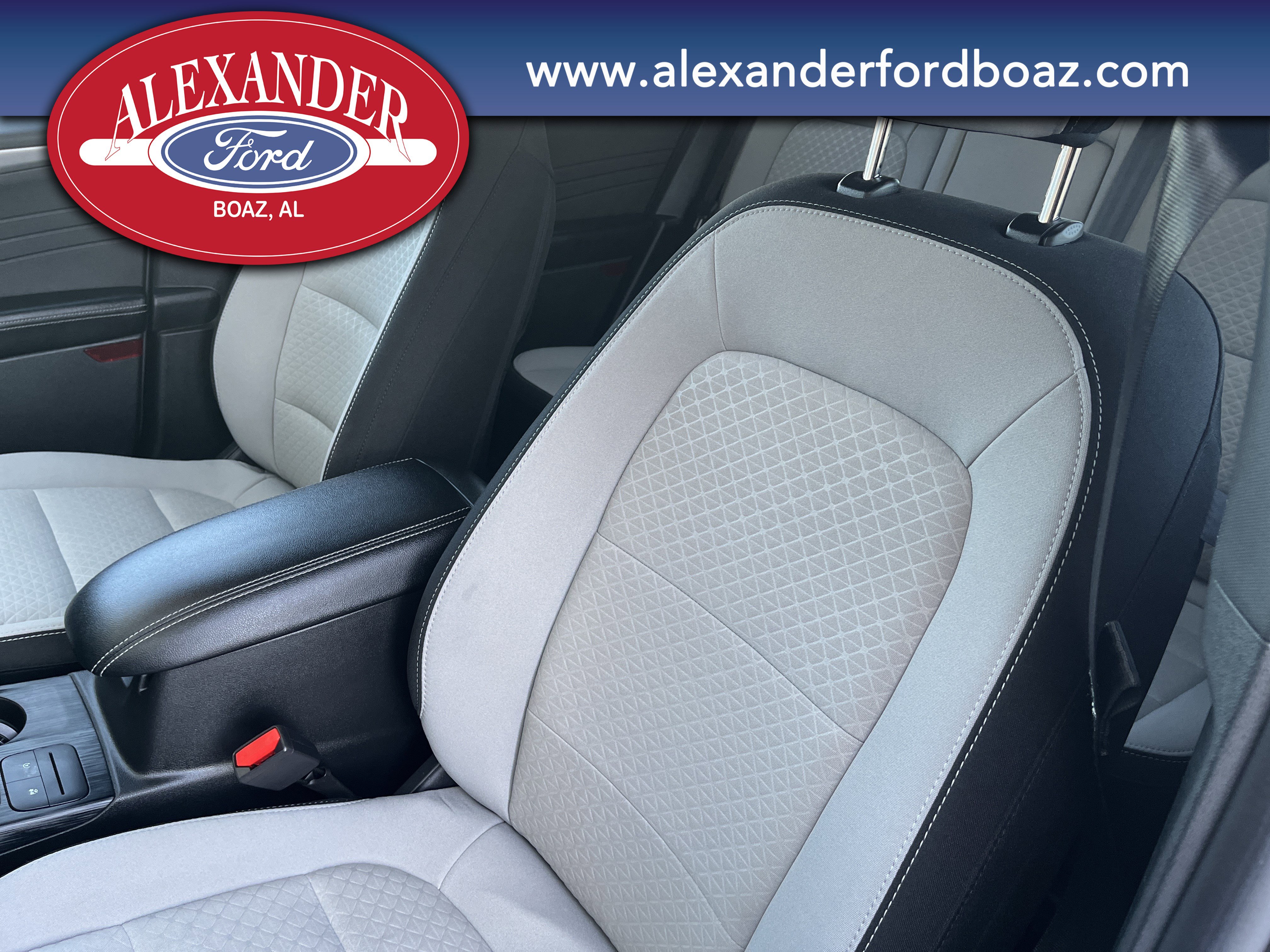 Used 2025 Ford Escape Active w/ Cold Weather Package AWD/4WD image 10