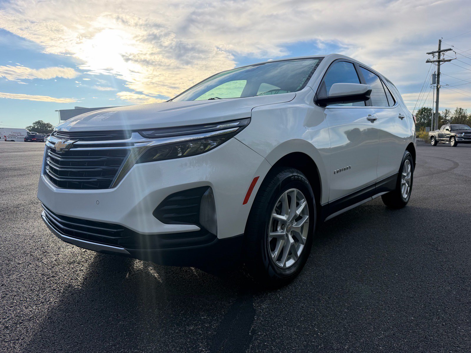 Used 2024 Chevrolet Equinox LT AWD/4WD image 6