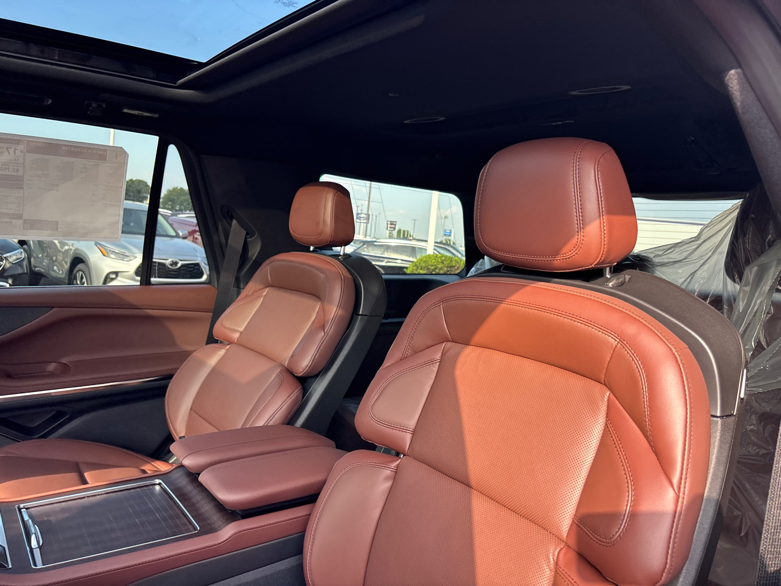 New 2027 Lincoln Navigator Reserve AWD/4WD image 26