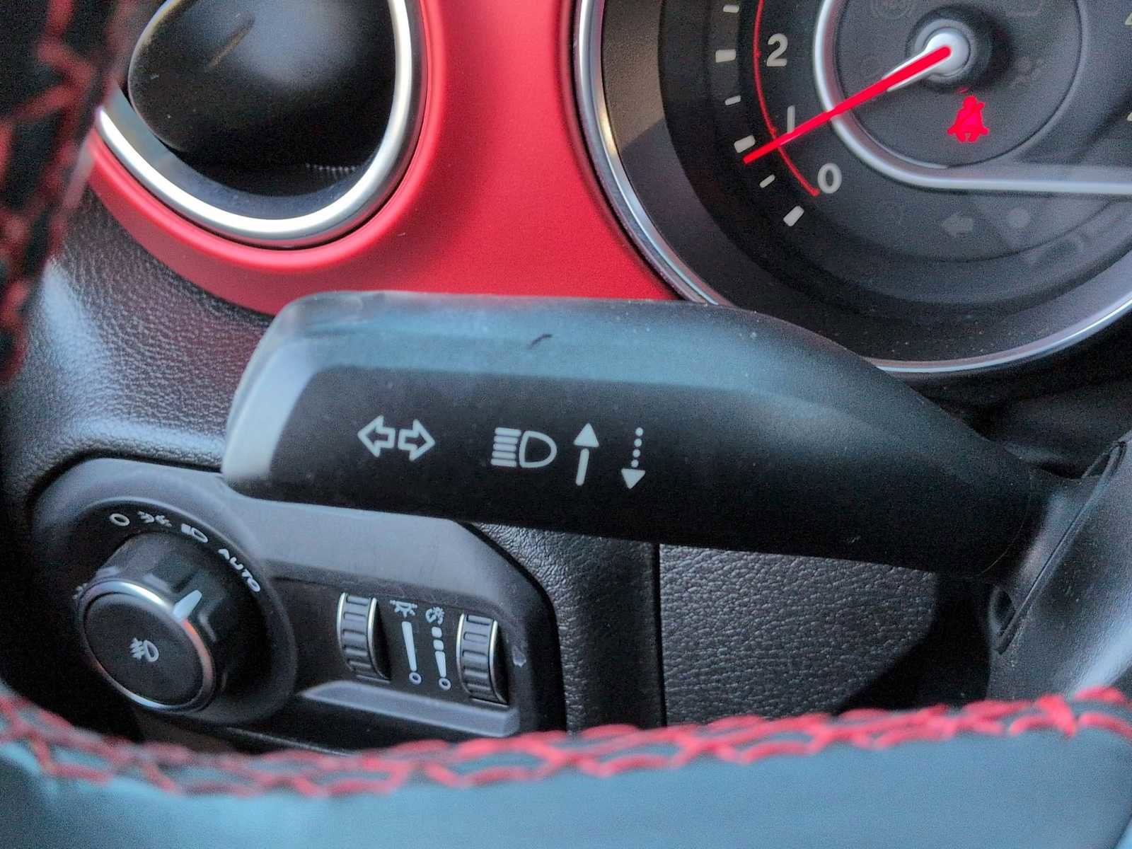 Used 2022 Jeep Wrangler Unlimited Rubicon w/ Steel Bumper Group image 27