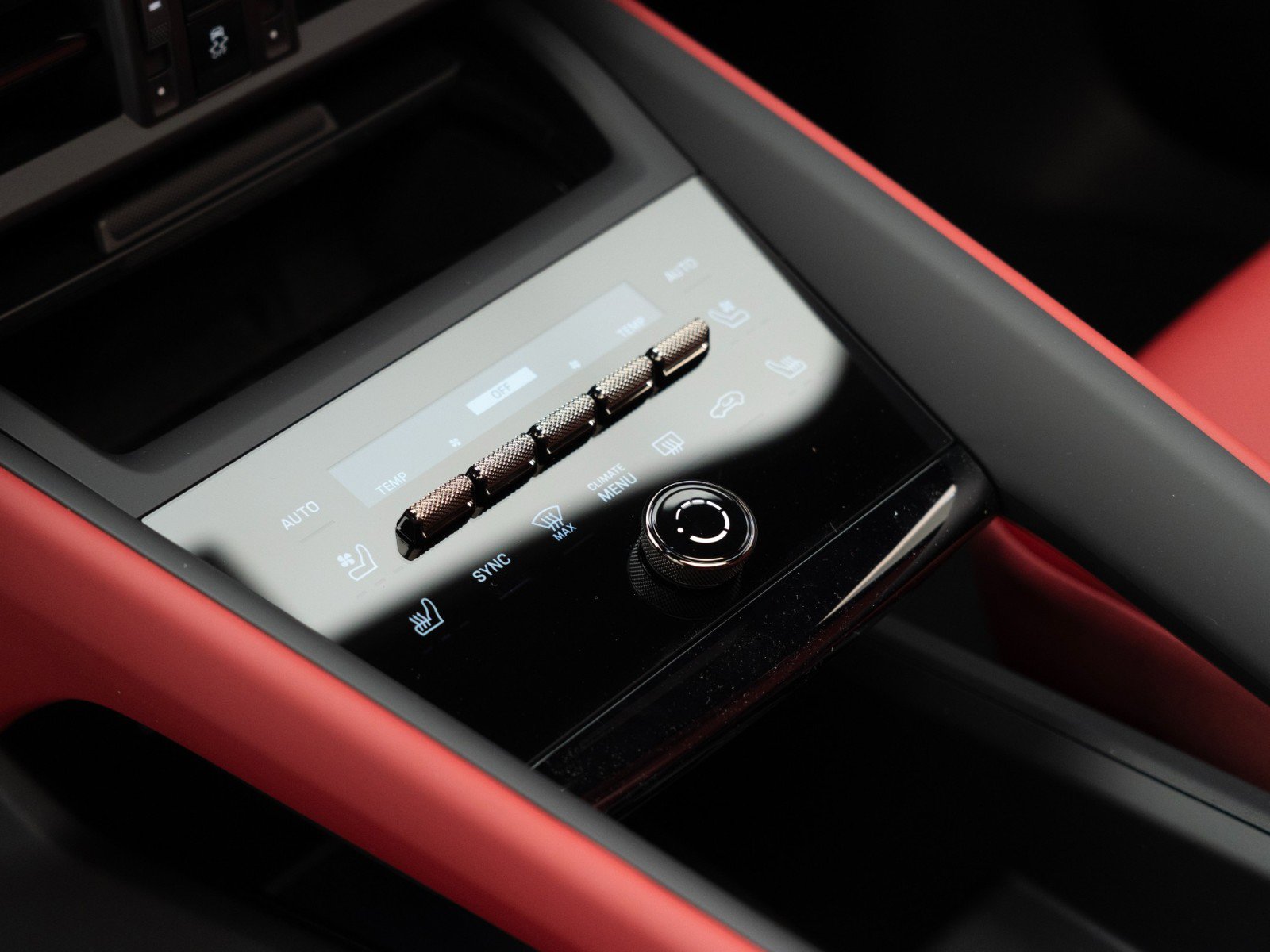 New 2026 Porsche Macan Turbo Electric image 26