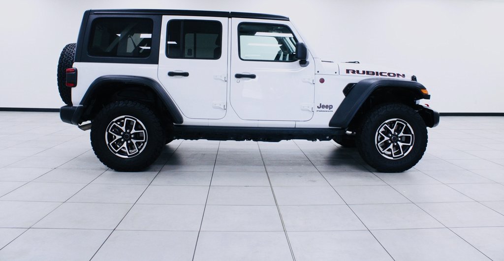 Used 2024 Jeep Wrangler Unlimited Rubicon image 7