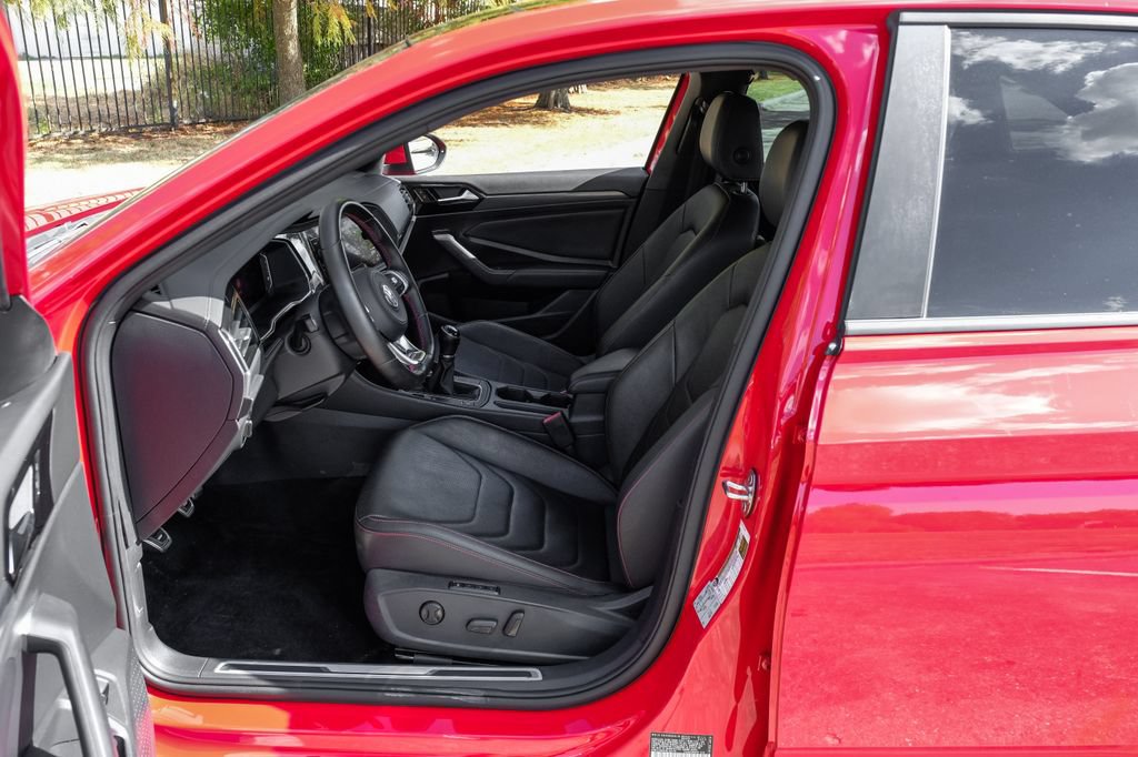 Used 2019 Volkswagen Jetta GLI Autobahn FWD image 6