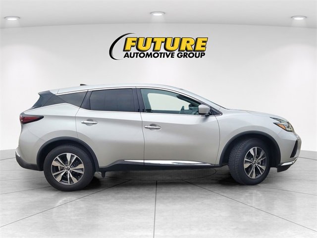 Used 2023 Nissan Murano S image 3