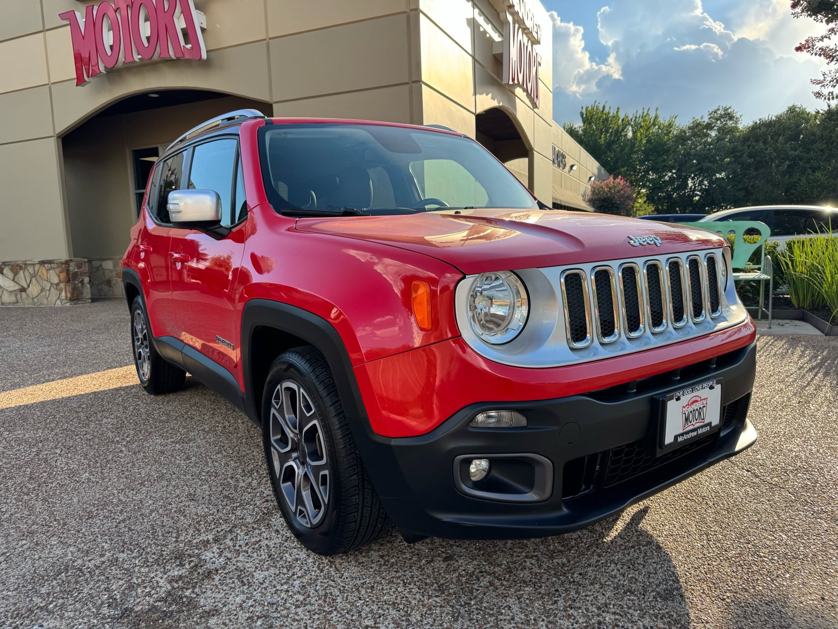 Used 2016 Jeep Renegade Limited FWD image 10