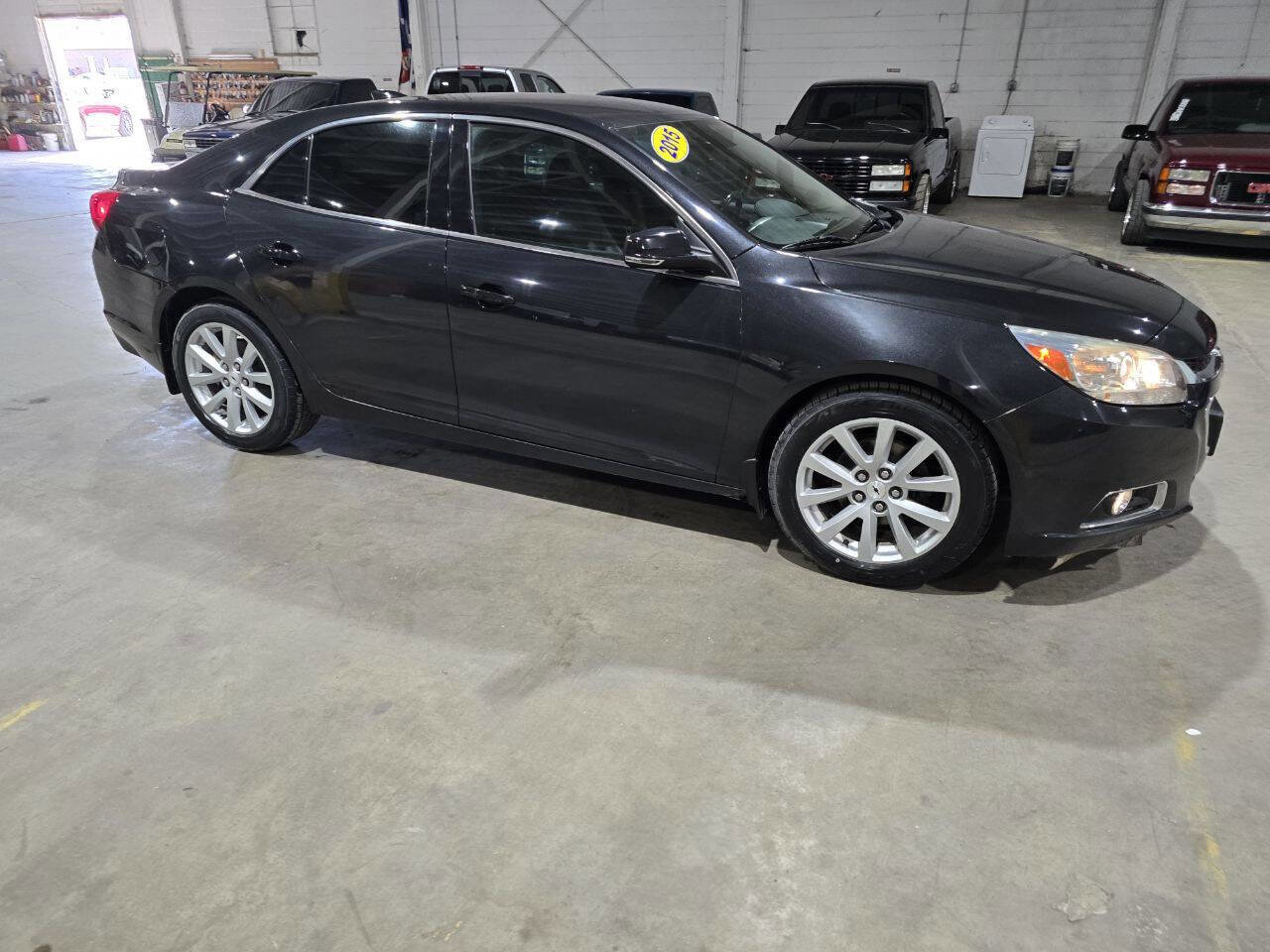 Used 2015 Chevrolet Malibu LT FWD image 15