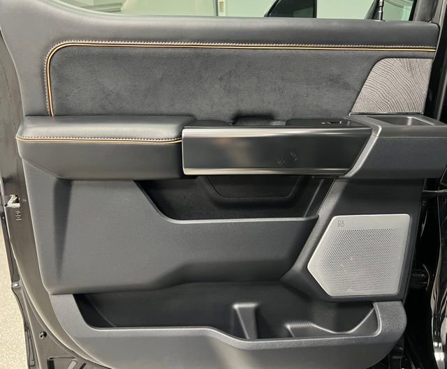 Used 2024 Ford F350 Platinum image 44