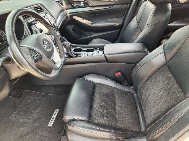 Used 2019 Nissan Maxima SR w/ Premium Package FWD image 9