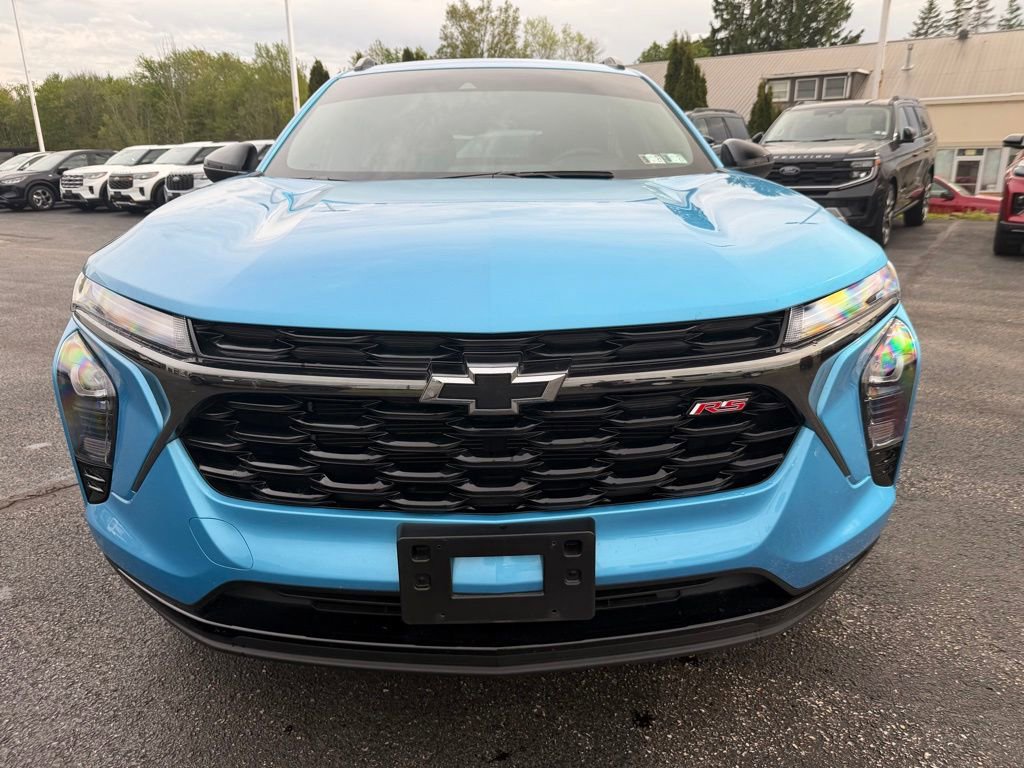 Used 2025 Chevrolet Trax RS w/ Driver Confidence Package FWD image 10