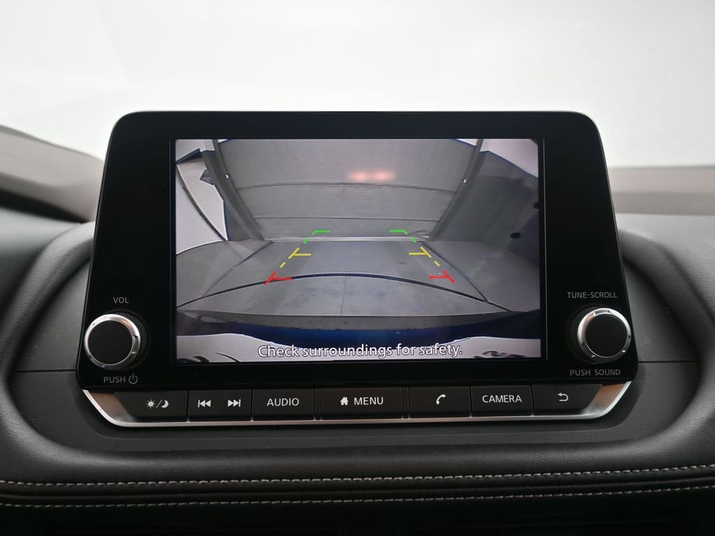 Used 2023 Nissan Rogue S image 10