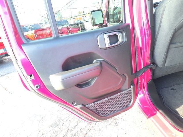 Used 2024 Jeep Gladiator Sport image 34