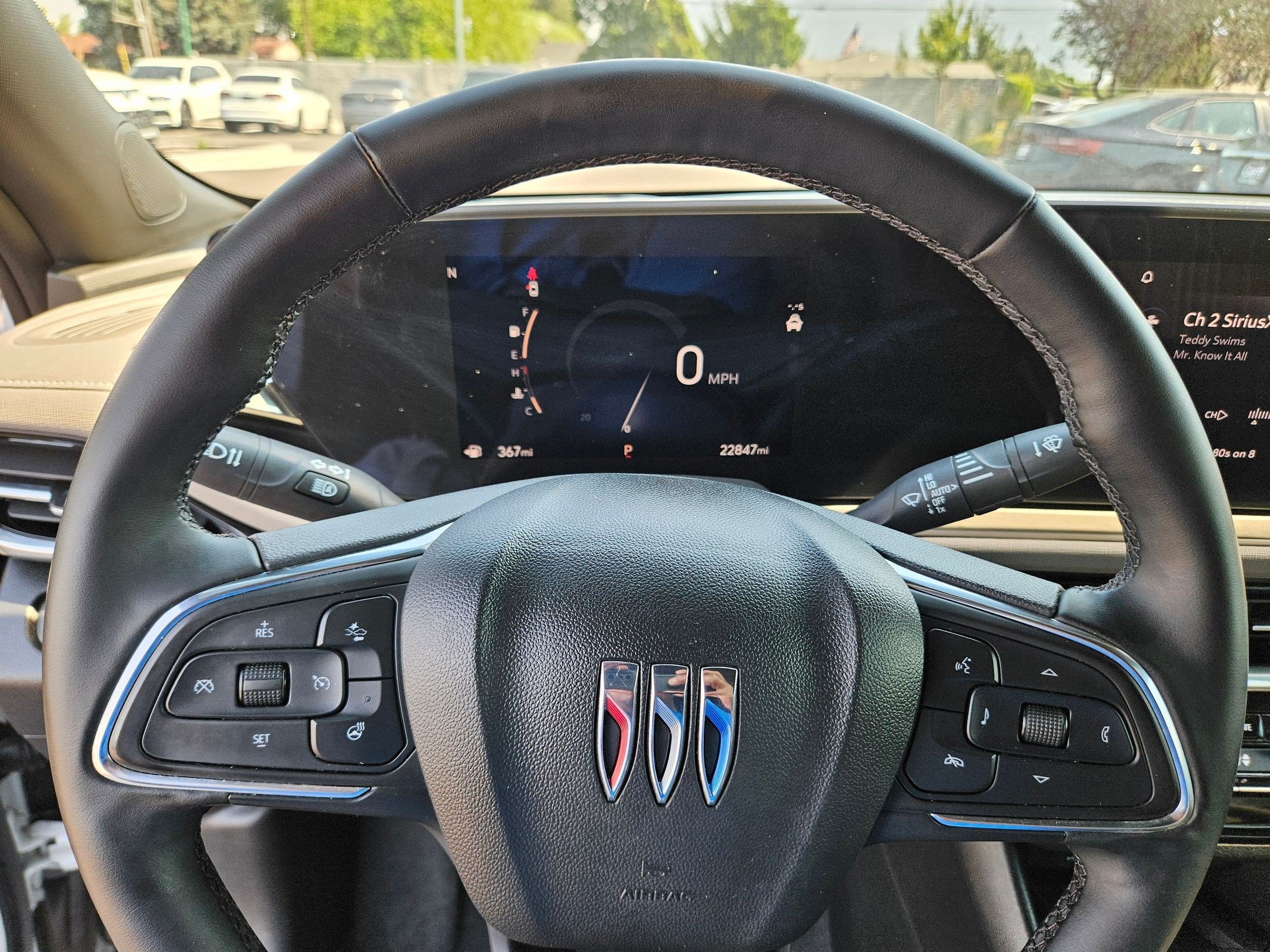 Used 2025 Buick Envista Avenir FWD image 25