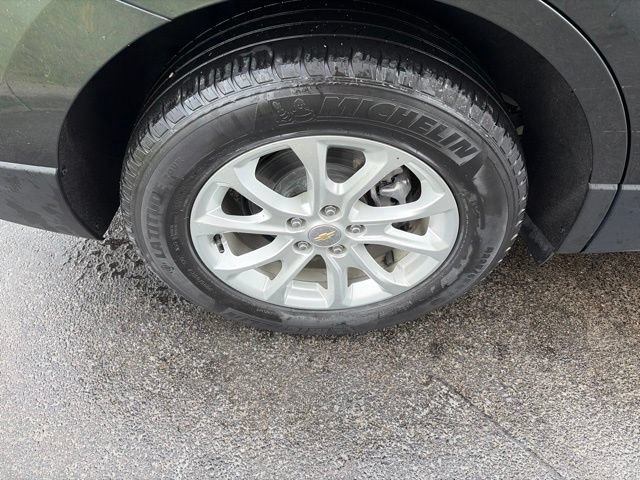 Used 2021 Chevrolet Equinox LT FWD image 41