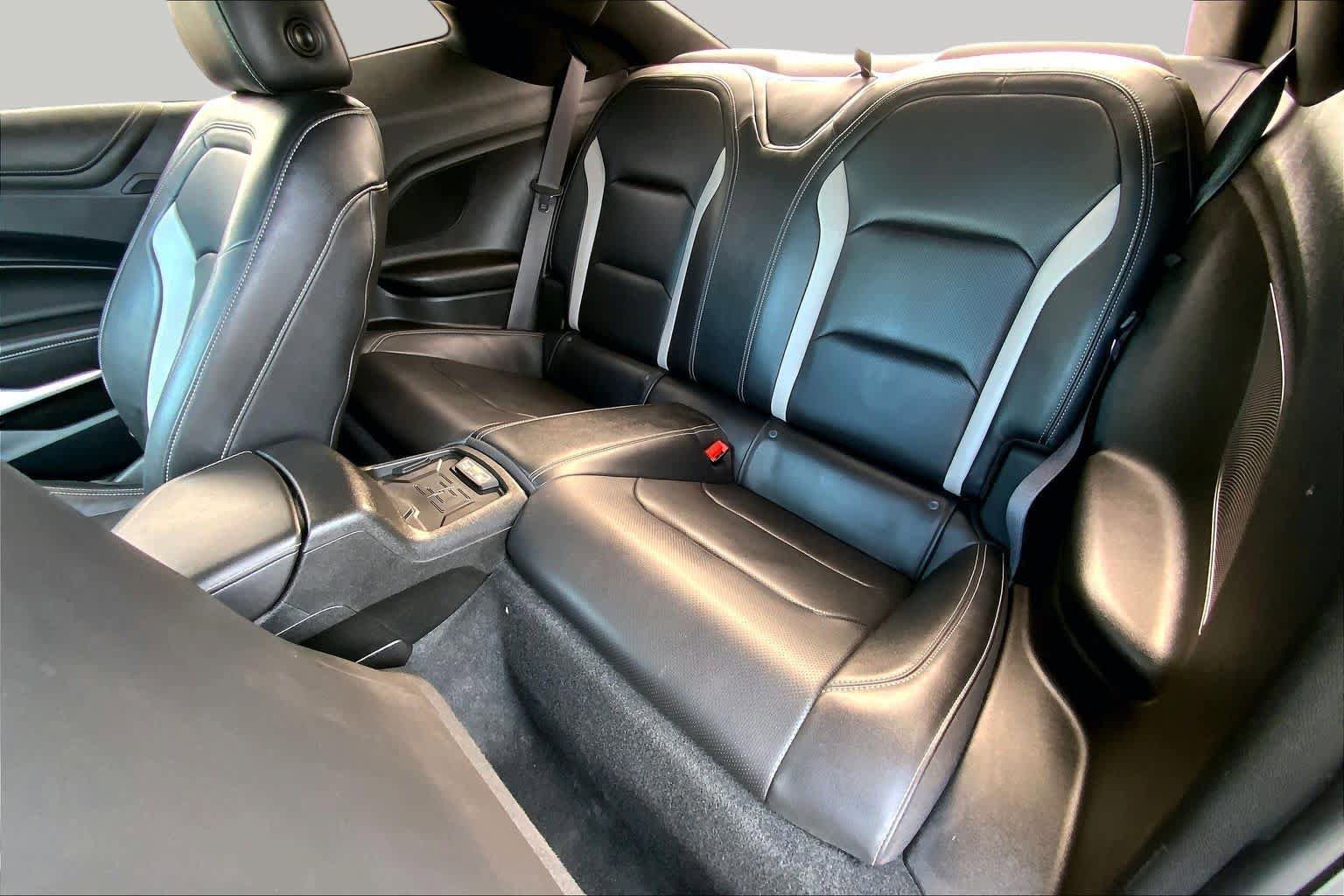 Used 2022 Chevrolet Camaro LT RWD image 19