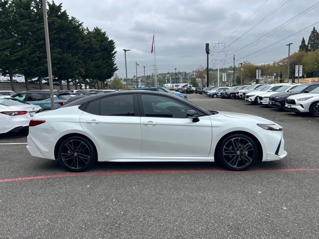 Used 2025 Toyota Camry XSE FWD image 6