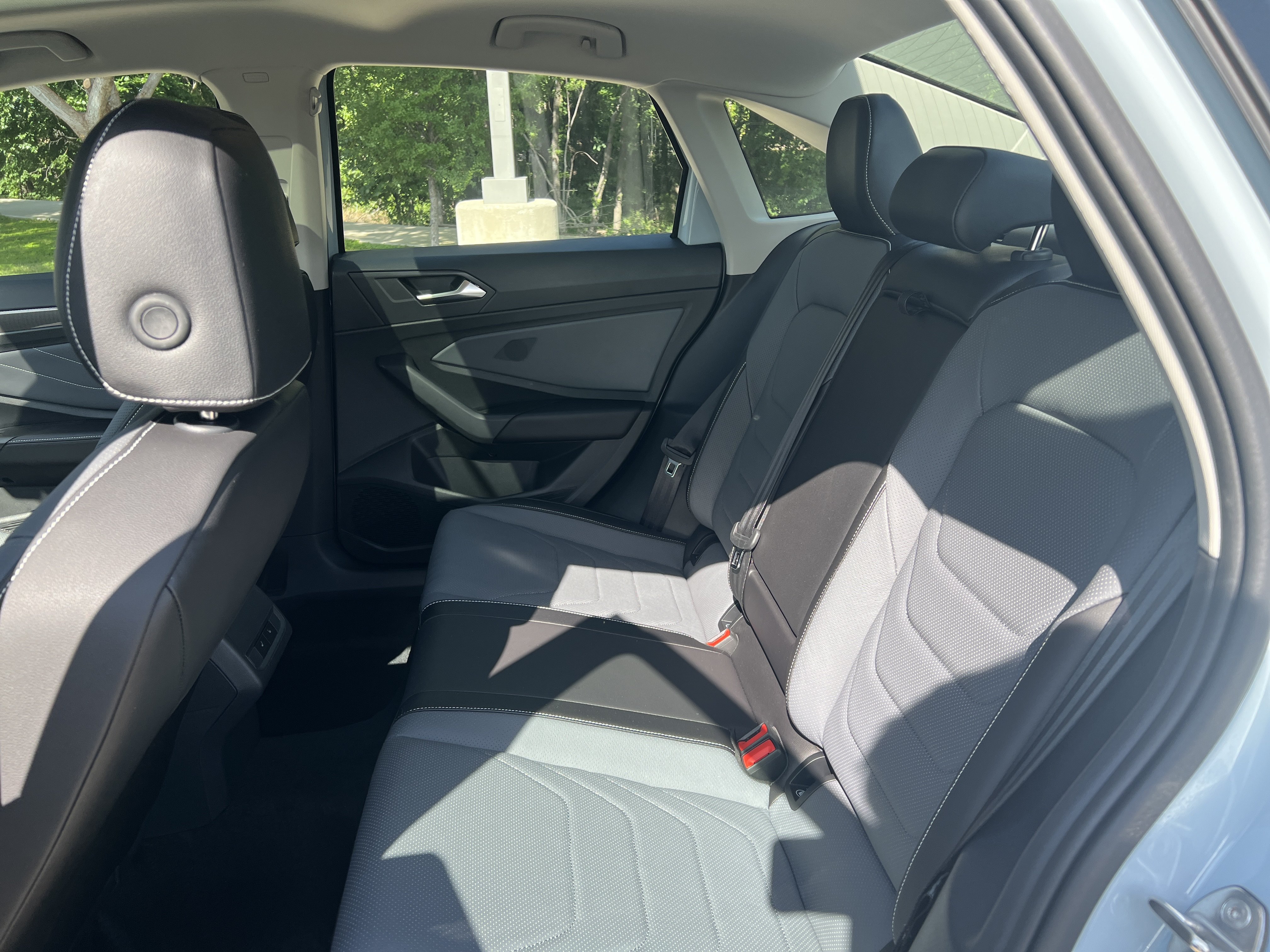 Certified 2026 Volkswagen Jetta SEL FWD image 30