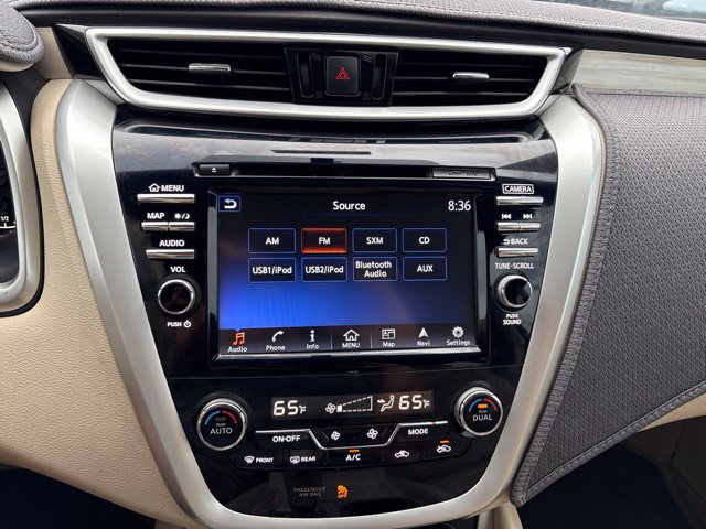Used 2015 Nissan Murano Platinum w/ Platinum Technology Package FWD image 14