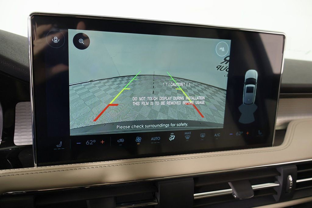 New 2026 Lincoln Corsair Premiere image 6