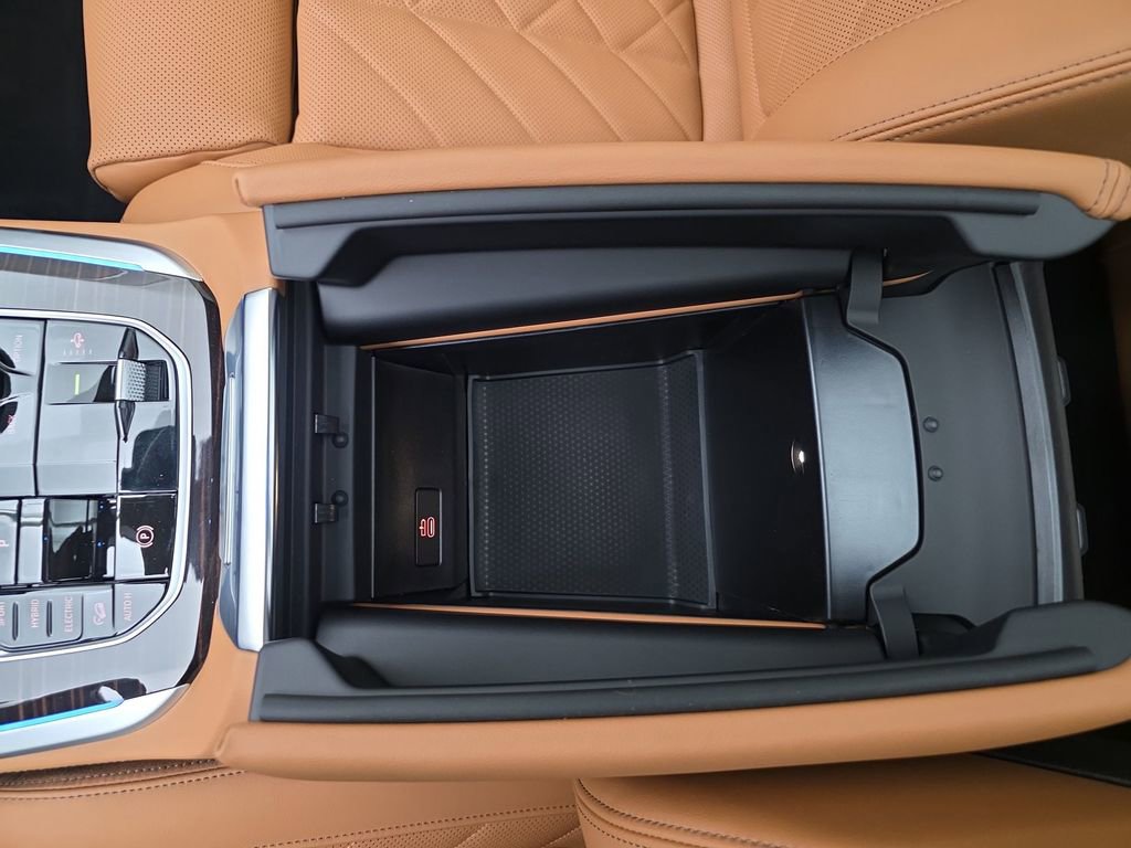 New 2026 BMW X5 xDrive50e AWD/4WD image 22