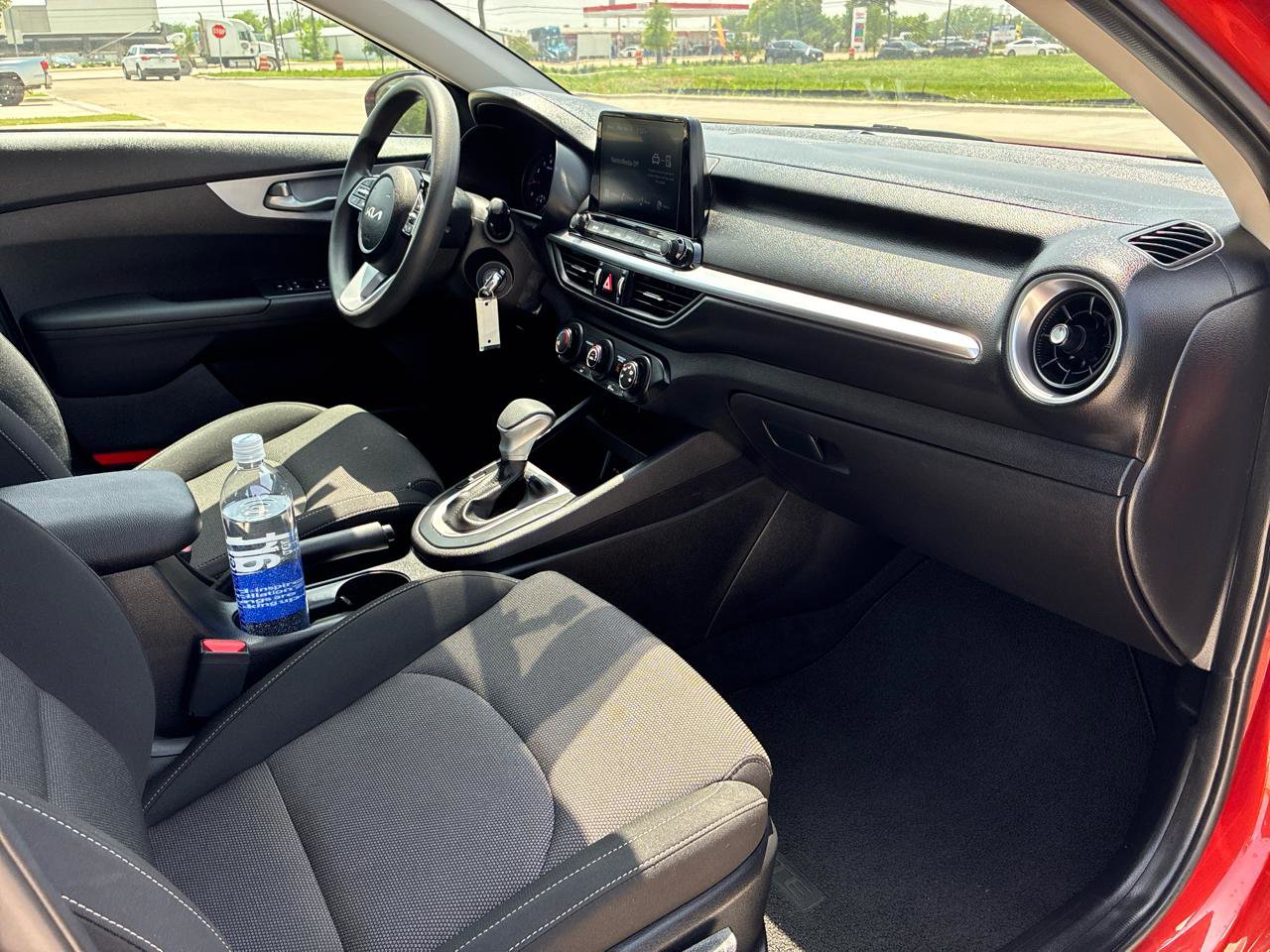 Used 2022 Kia Forte LXS w/ LXS Technology Package FWD image 40